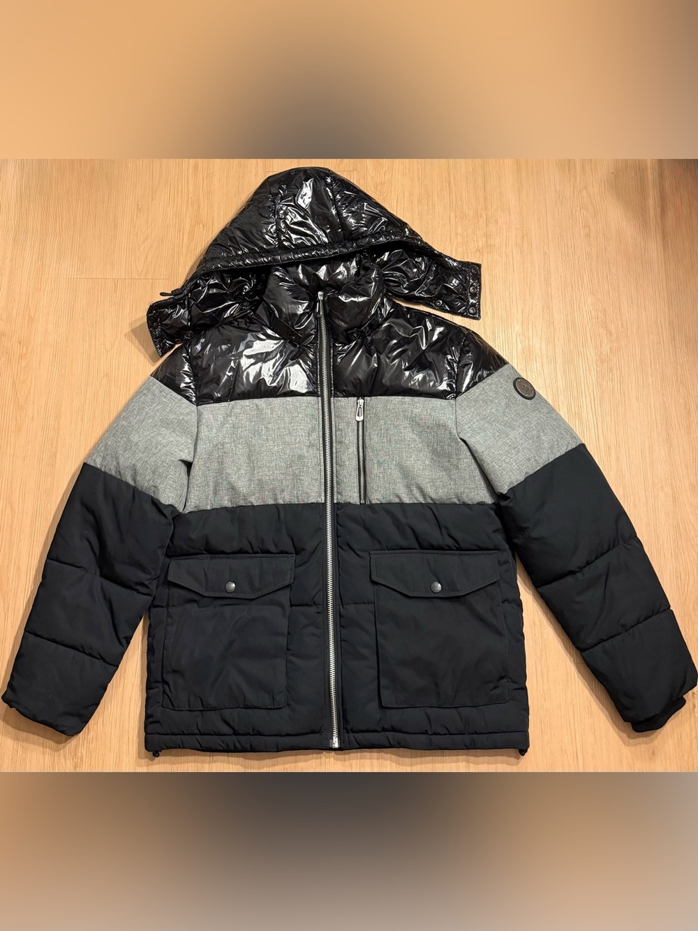 Noize Men's Black & Gray Two-Tone Puffer Jacket with Detachable Hood